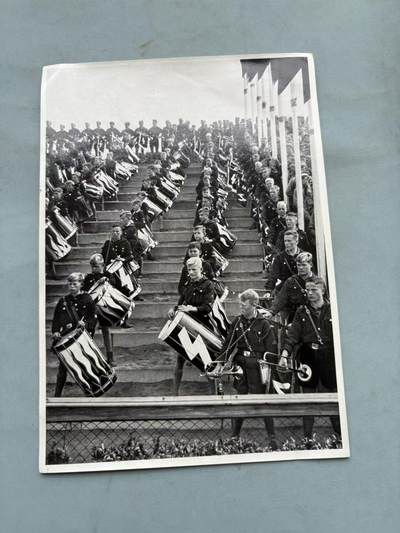 盛世勋华——号角文化勋章邮票专场拍卖第289期 - 德国（1939）1936年希特勒青年团集会纪念照片 海因里希·霍夫曼（小胡子私人摄影师）照片集