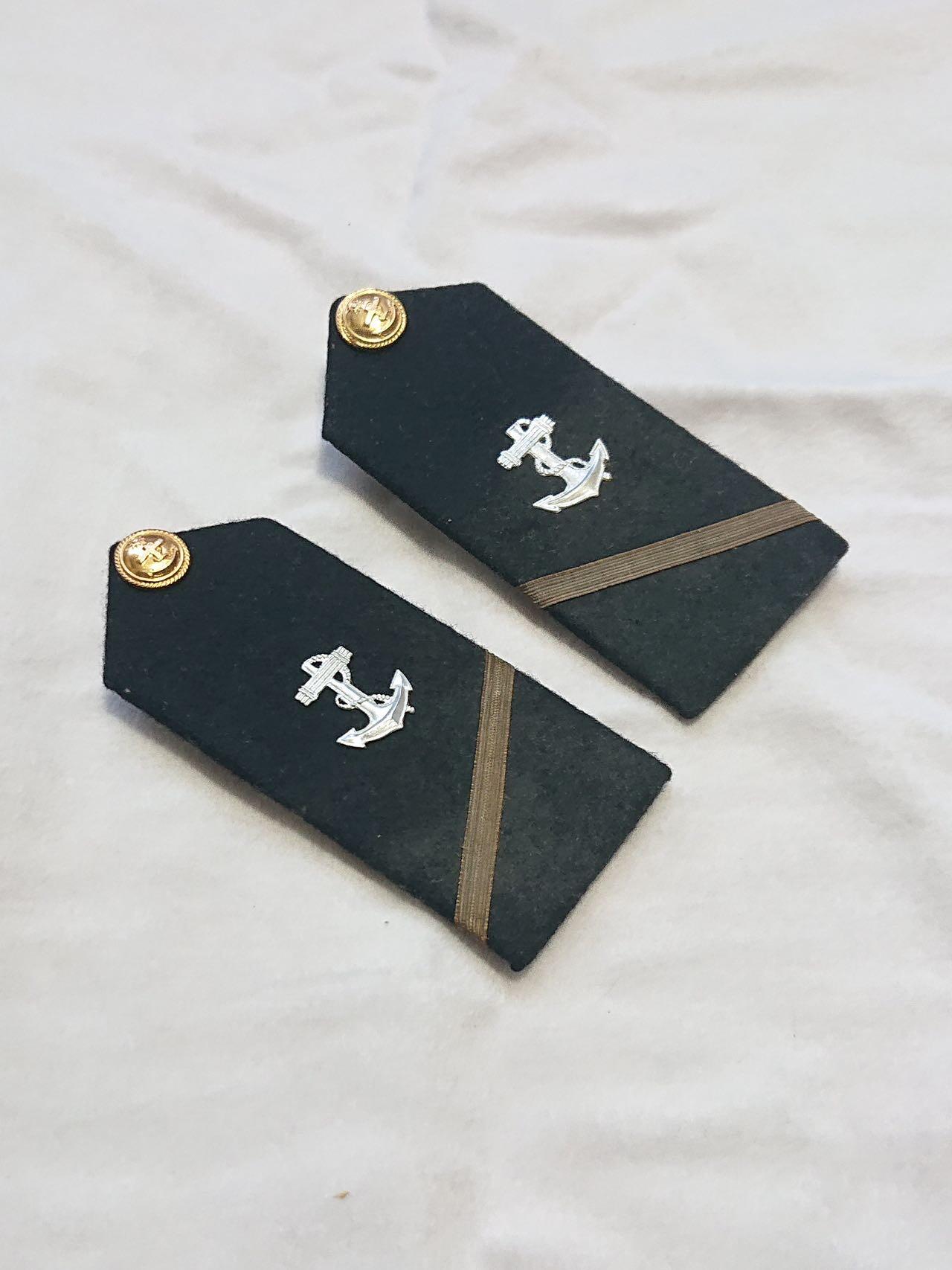 【第壹場】近代勋奖章徽章服饰杂项专场 民国海军官校生简章一副