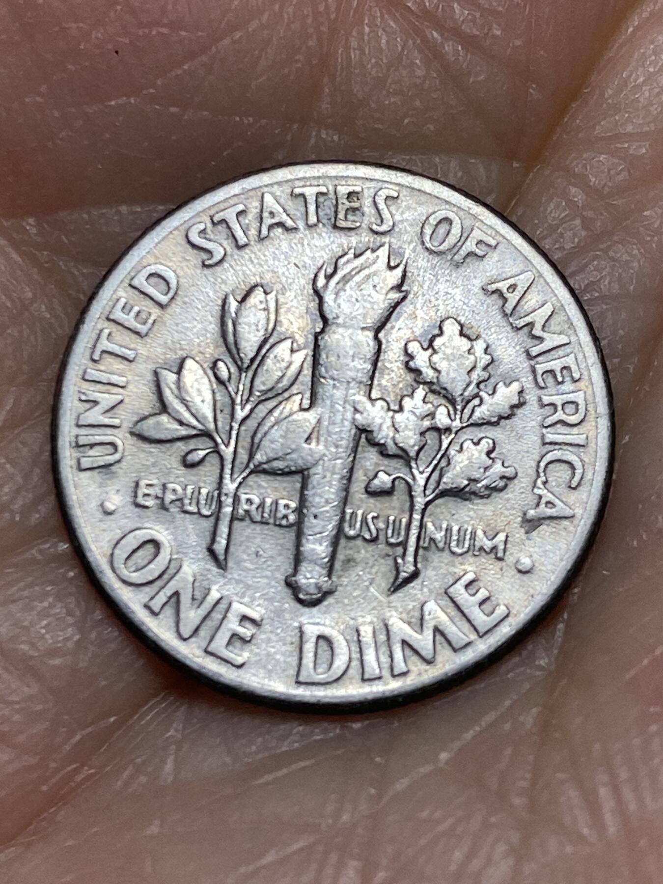 2025年第一百二十七场(总第一百五十三场）外国好品章牌、散币(免佣金) 美国🇺🇸1974年1角(罗斯福1角第二版，D标丹佛造)