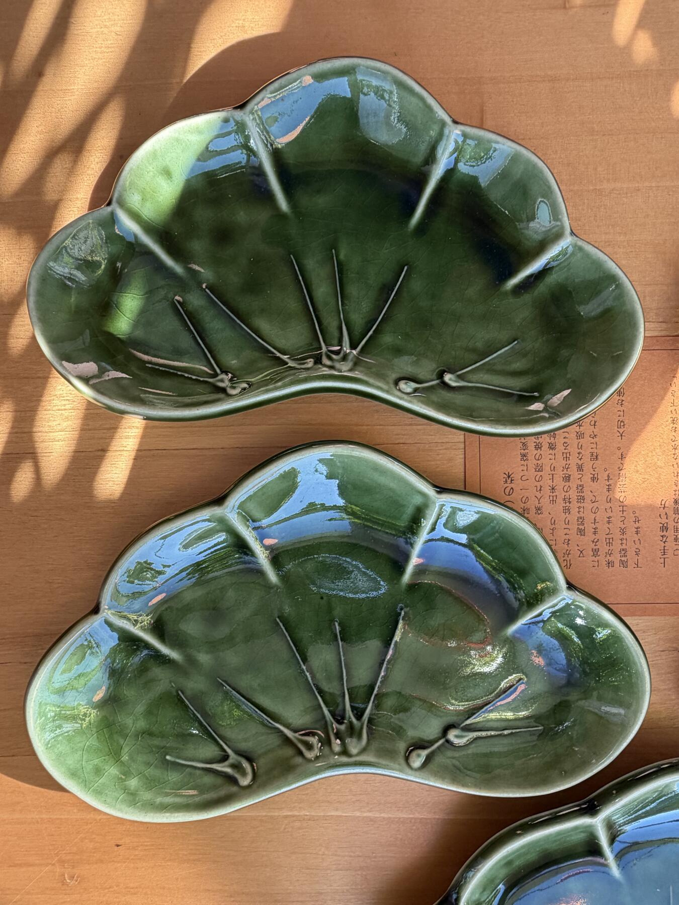 海外回流精品拍卖11.16 日本回流荷叶碟子一套五个-尺寸：17cmX9cm