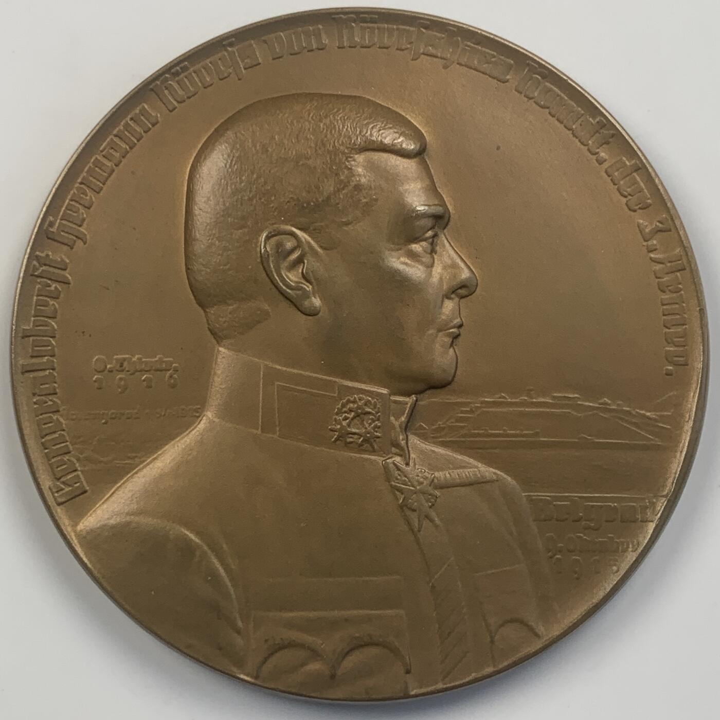 掌中浮雕-藏着的欧洲第041场 	1916年奥地利陆军总司令赫尔曼·科韦斯铜章，66mm