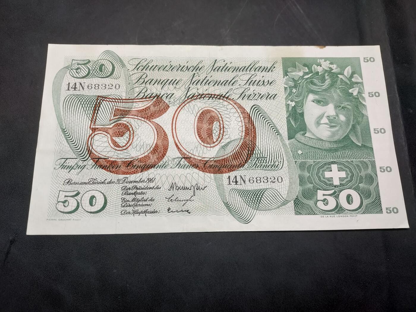 博彦收藏  11月15日 8点 钱币专场 1961 瑞士 50法郎苹果园 8品 边有脏