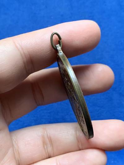 《竞宝斋》第437场 周日，周一2场连拍 （全场包邮） 意大利抵抗运动志愿者协会--第15届抵抗运动行军纪念章 27.1克 42.2mm