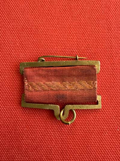 五哥徽章群   11号周二晚上八点4群联拍 - 上挂