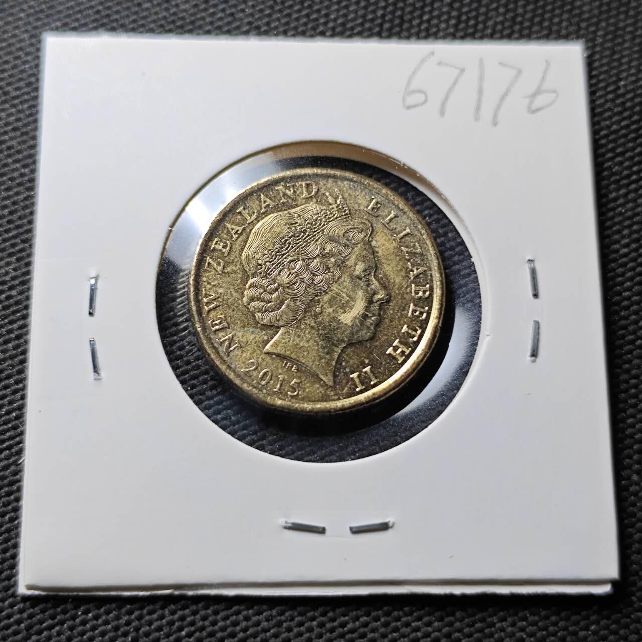 KK钱币收藏小铺  第367场  2月预留时间 周末发货  2015新西兰1元