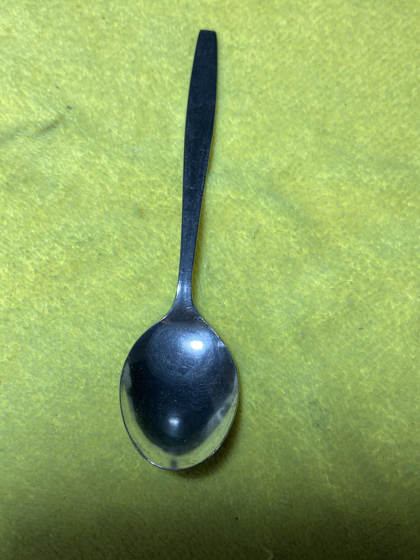 2025年第一百二十七场(总第一百五十三场）外国好品章牌、散币(免佣金) 英国🇬🇧进口不锈钢材质餐勺