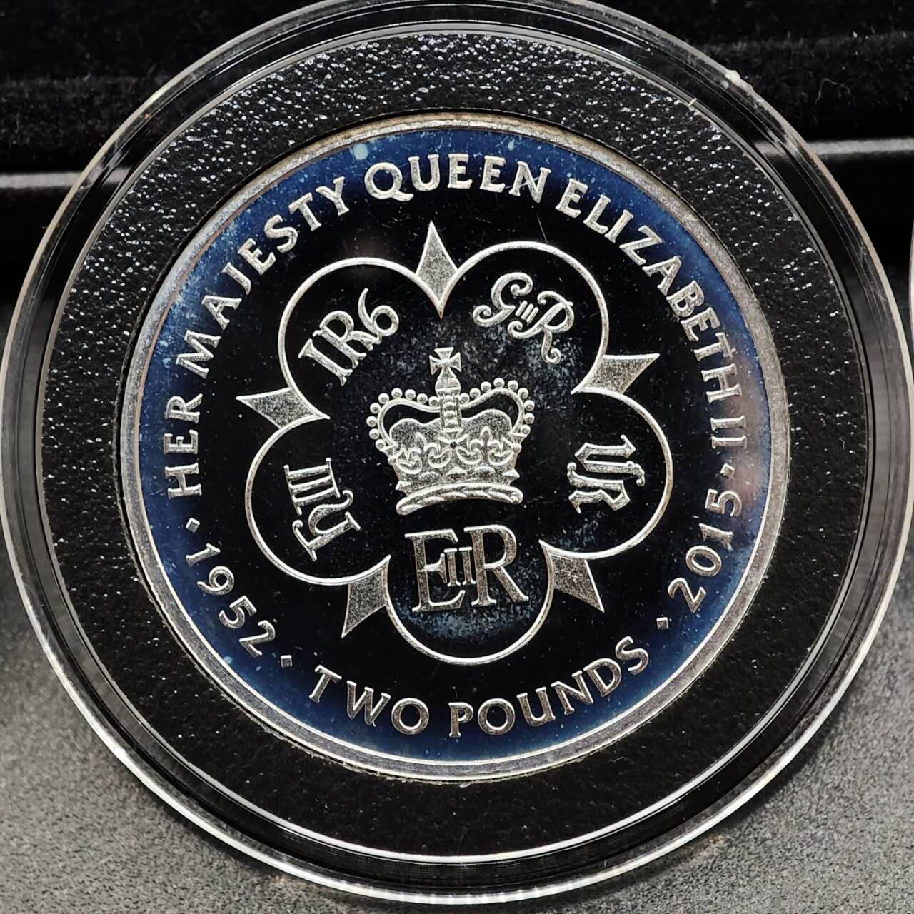 【淘币小摊】实时拍第七百九十五拍   银币套币场   满百包邮可预留二周 每周一统一发货   （罕见）特里斯坦-达库尼亚群岛（英属）2015年1/2/5英镑精制套币 伊丽莎白二世（统治期最长的君主） 总共52.78克925银 发行量499套 盒证全