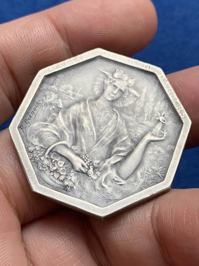 《竞宝斋》第437场 周日，周一2场连拍 （全场包邮） 法国花神八角银质代币，36MM，22.7克，野猪头菱形私厂标，铭文：储蓄银行舞者，储蓄带来财富