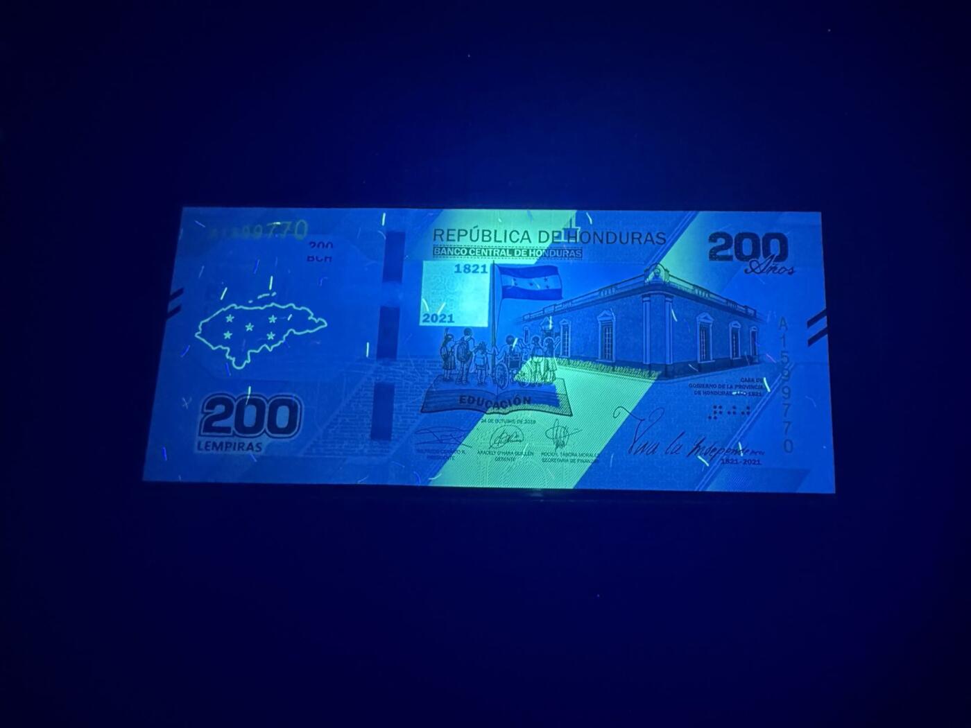 【炜奕收藏】，第五十期 2021年洪都拉斯200伦皮拉纪念钞，UNC品相