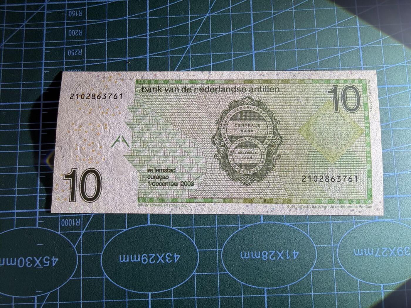 【炜奕收藏】，第五十期 2003年荷属安德烈斯10盾，UNC品相