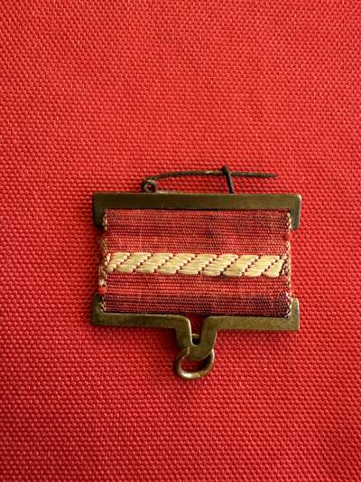 五哥徽章群   11号周二晚上八点4群联拍 - 上挂