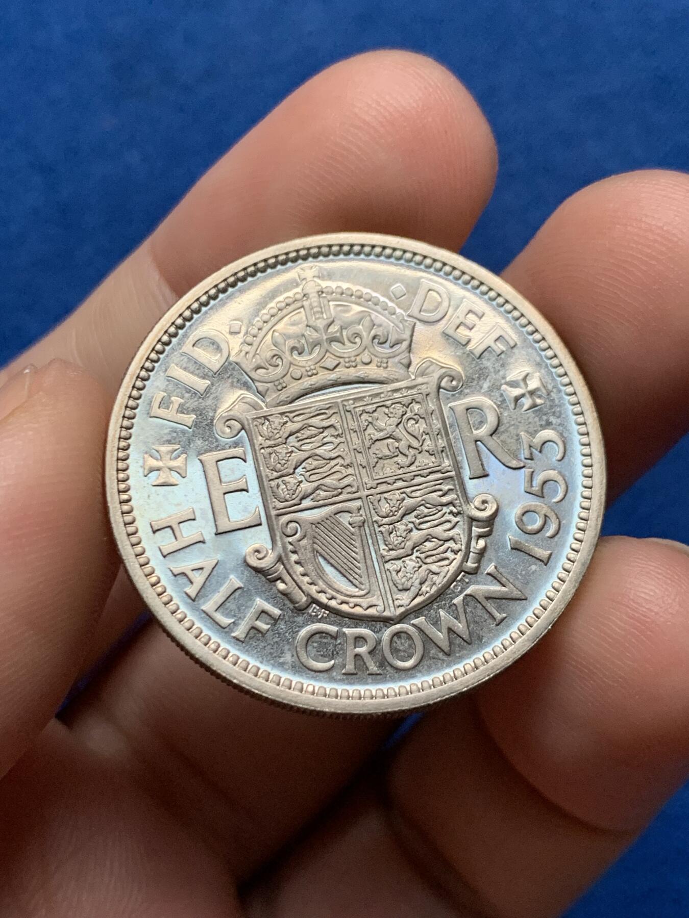 《竞宝斋》第437场 周日，周一2场连拍 （全场包邮） 英国1953年伊丽莎白二世加冕首年精制半克朗