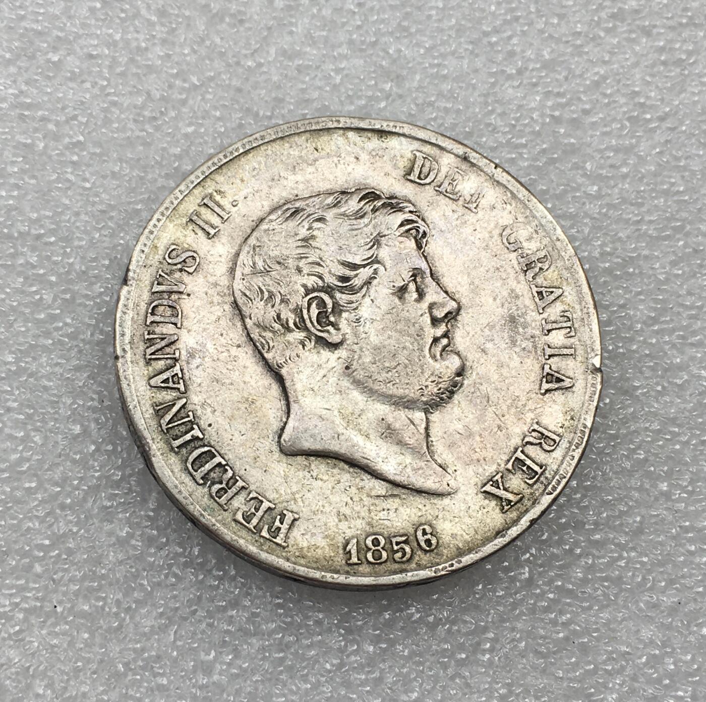 世界钱币专场拍卖 每周二开拍