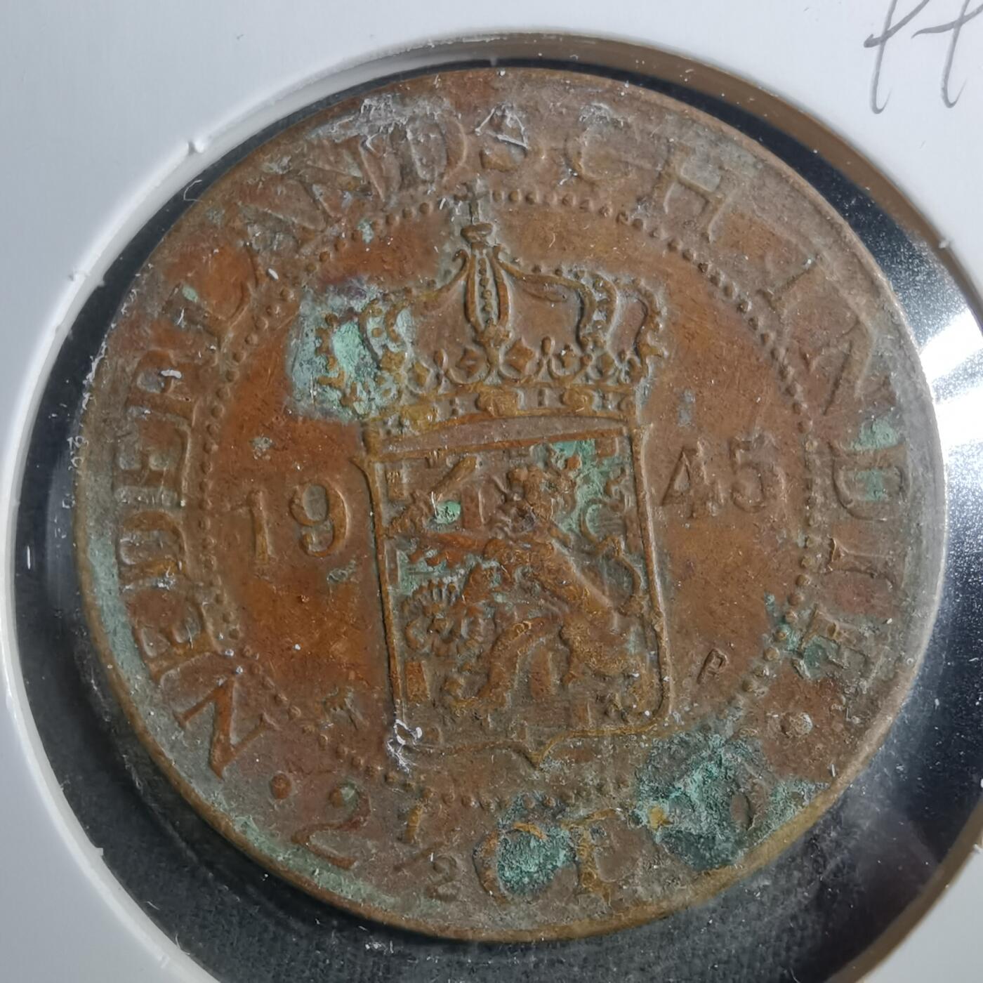 沼泽如烟--第899场 荷属东印度1945年2.5分