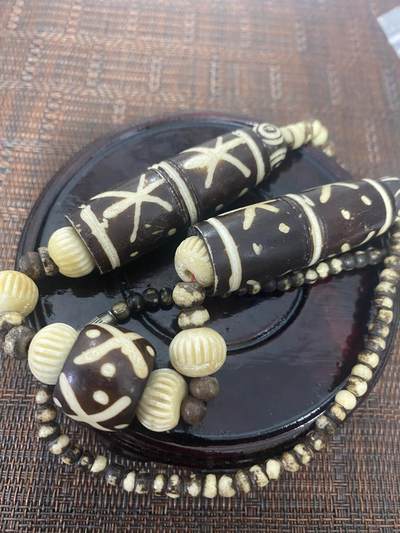 江南站杂件场 - 牦牛骨老珠串