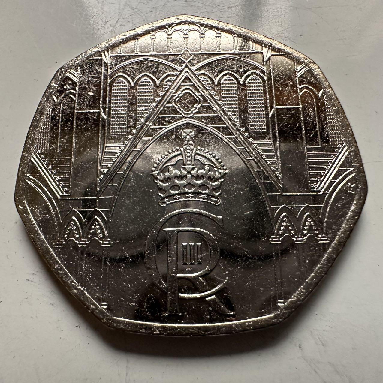 🌹外币初藏🌹🐯2025年第126场  每周二四六晚8️⃣点 接代拍 英国2023年50便士