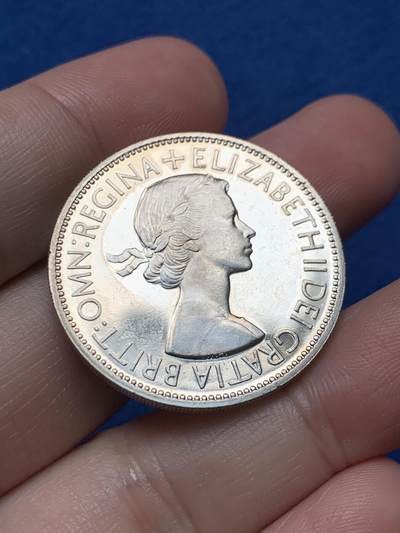 《竞宝斋》第437场 周日，周一2场连拍 （全场包邮） 英国1953年伊丽莎白二世加冕首年精制半克朗