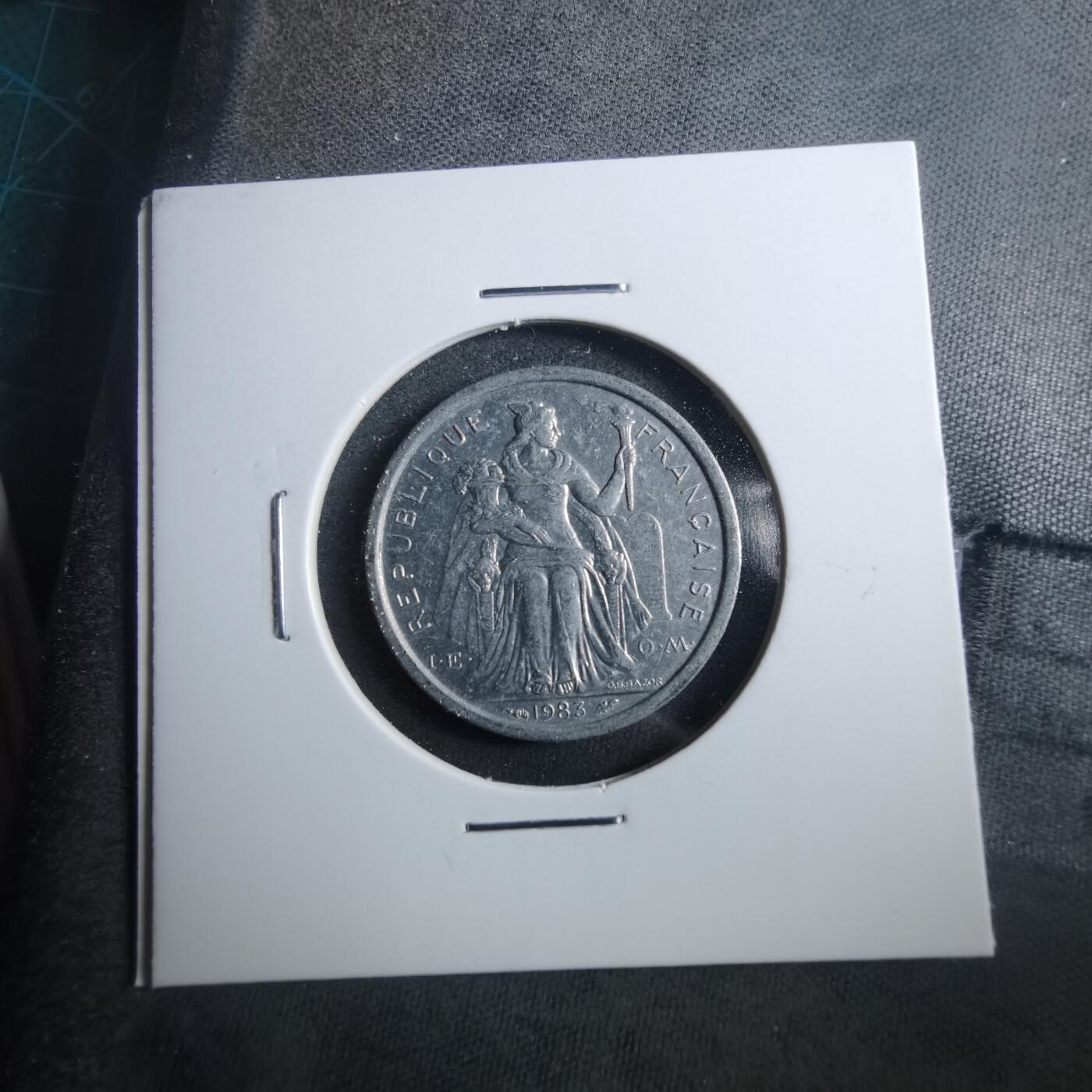 沼泽如烟--第899场 法属新喀里多尼亚1983年1法郎