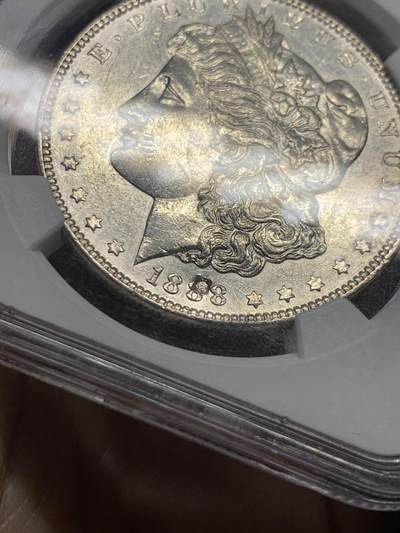 《竞宝斋》第437场 周日，周一2场连拍 （全场包邮） NGC AUD 1888年美国摩根银币 吉年摩根，1888年份处有方形特殊戳记，非常少见；