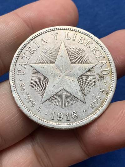 《竞宝斋》第437场 周日，周一2场连拍 （全场包邮） - 古巴1916年五星1比索大银币，少见年份，书价比常见1915贵很多