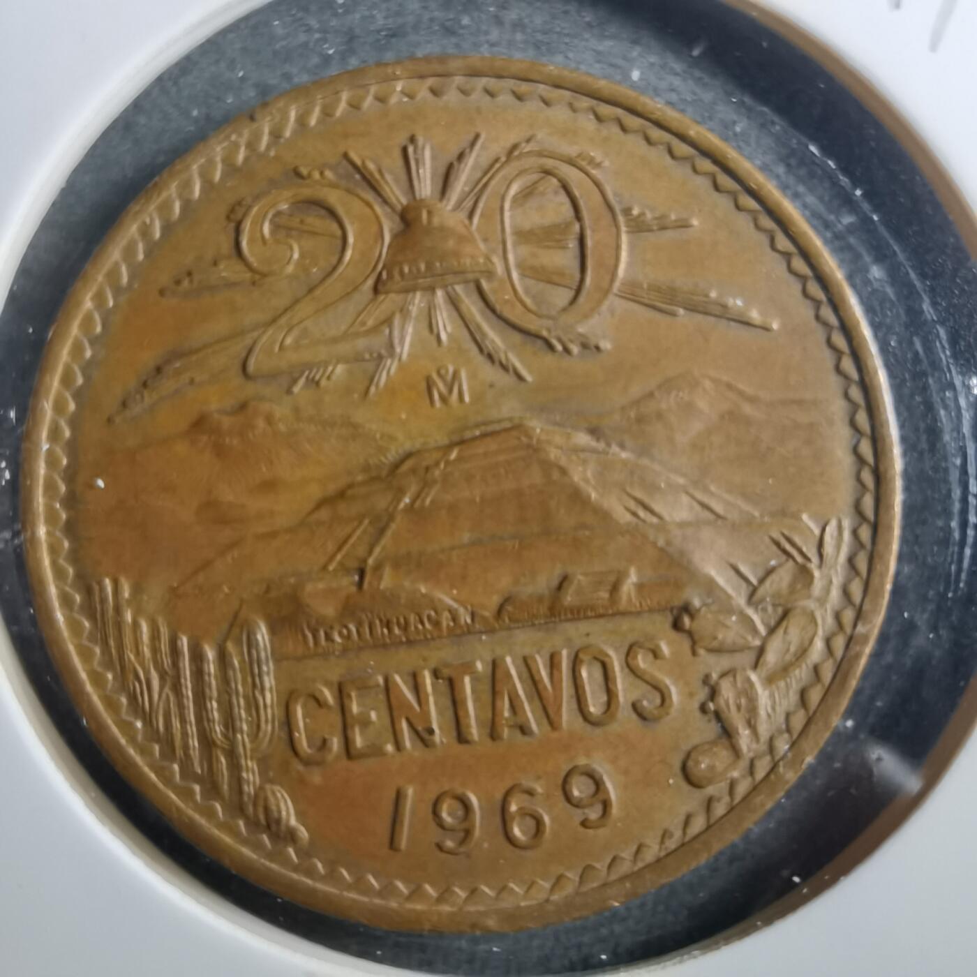 沼泽如烟--第899场 墨西哥1969年20分