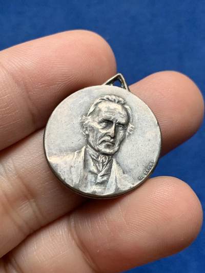 《竞宝斋》第437场 周日，周一2场连拍 （全场包邮） 意大利莫迪吉亚纳艺术文化活动纪念章 6.2克 23.4mm