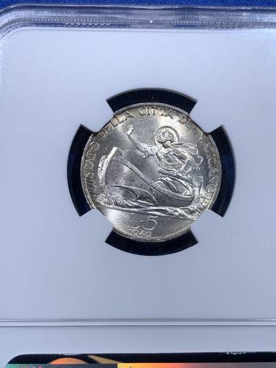 《竞宝斋》第437场 周日，周一2场连拍 （全场包邮） NGC MS64 教皇国梵蒂冈1940庇护十二世5里拉银币 原光