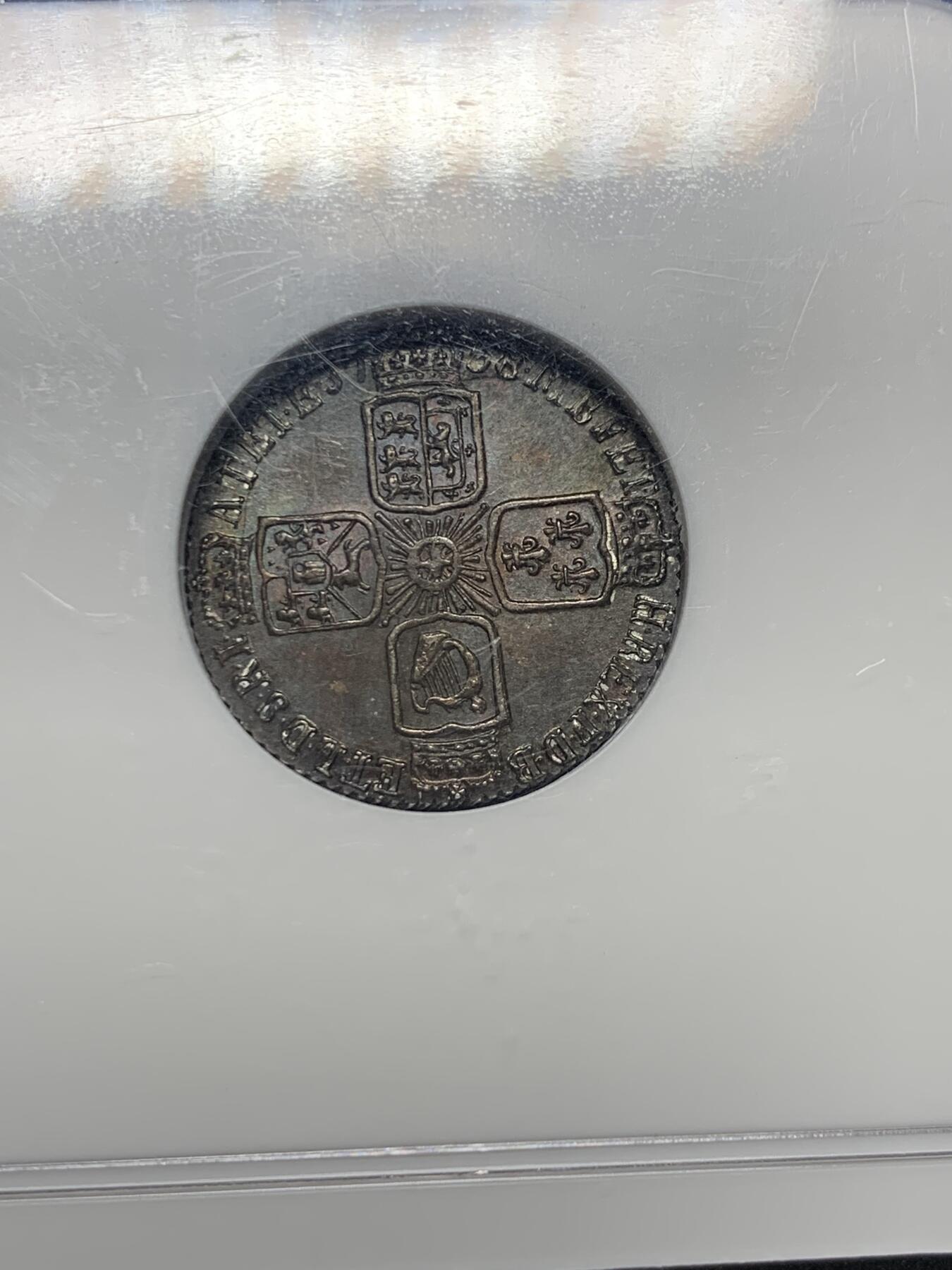 《竞宝斋》第437场 周日，周一2场连拍 （全场包邮） NGC MS63 英国 1758年 乔治二世末年六便士银币 双面原味深彩包浆 镜面感十足 没有黑麻子 全深打 值得关注