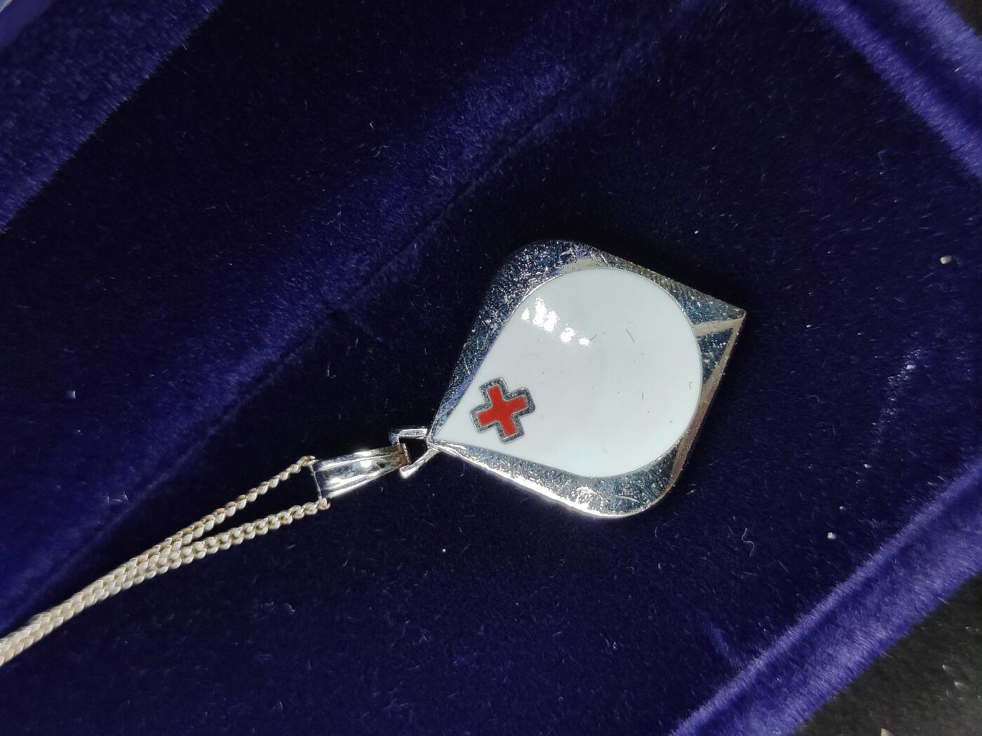 0元起拍勋章 第309期 咸鱼国勋章拍卖专场 11月12日（周三）下午6：00开始 日本献血纪念项链带盒