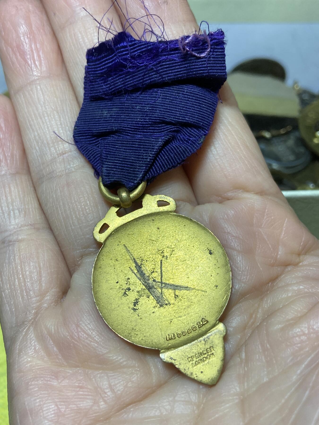 2025年第一百二十七场(总第一百五十三场）外国好品章牌、散币(免佣金)