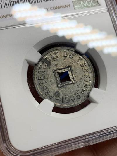 《竞宝斋》第437场 周日，周一2场连拍 （全场包邮） NGC MS62 法属安南1905年六百分之一锌币 世界上面值最小的硬币，该品种常见为氧化品，MS少见