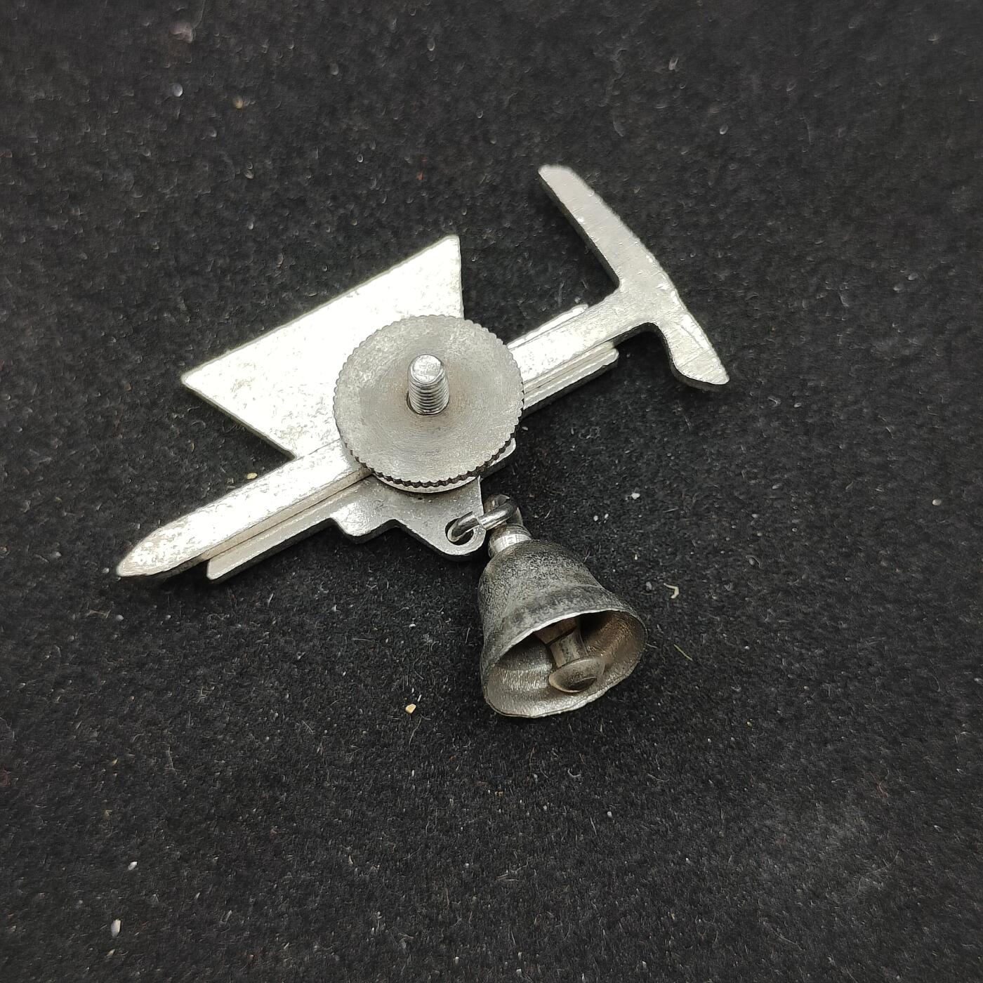 0元起拍勋章 第309期 咸鱼国勋章拍卖专场 11月12日（周三）下午6：00开始