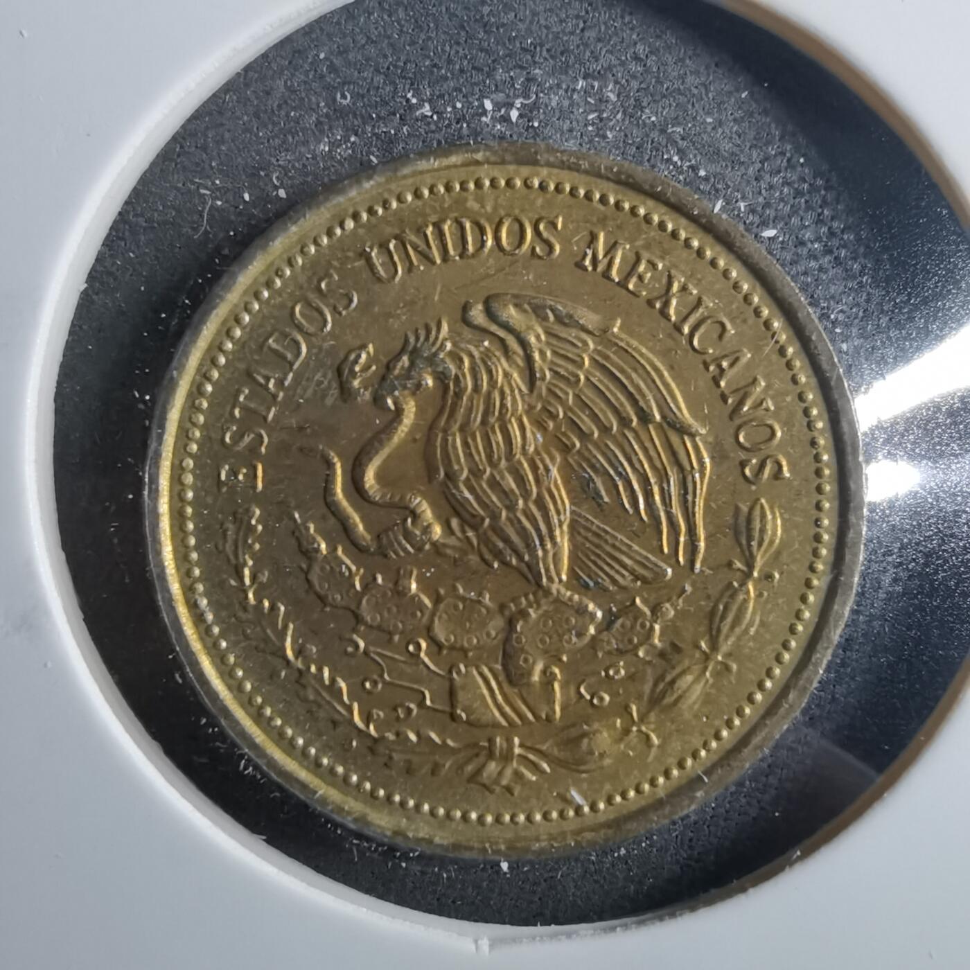 沼泽如烟--第899场 墨西哥1985年20比索