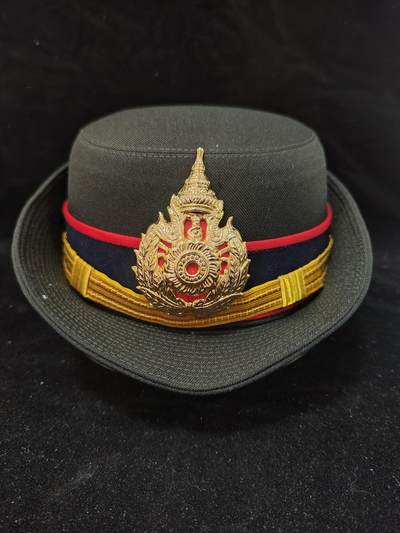 0元起拍勋章 第309期 咸鱼国勋章拍卖专场 11月12日（周三）下午6：00开始 - 泰国陆军女帽 52CM