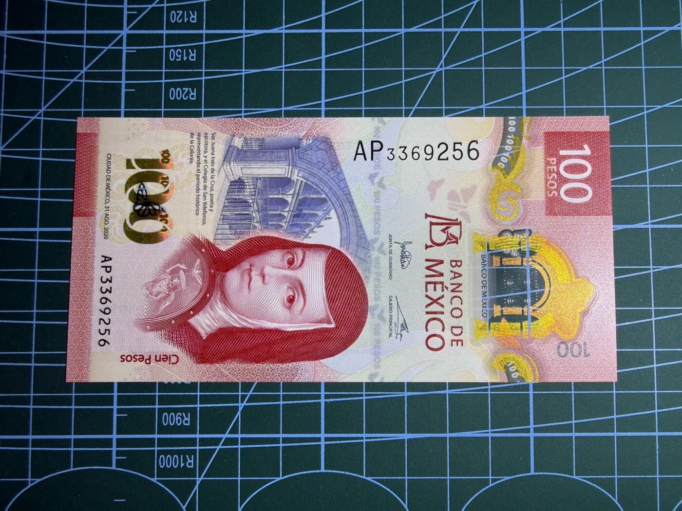 【炜奕收藏】，第五十期 2020年墨西哥100比索，UNC品相，号码无47