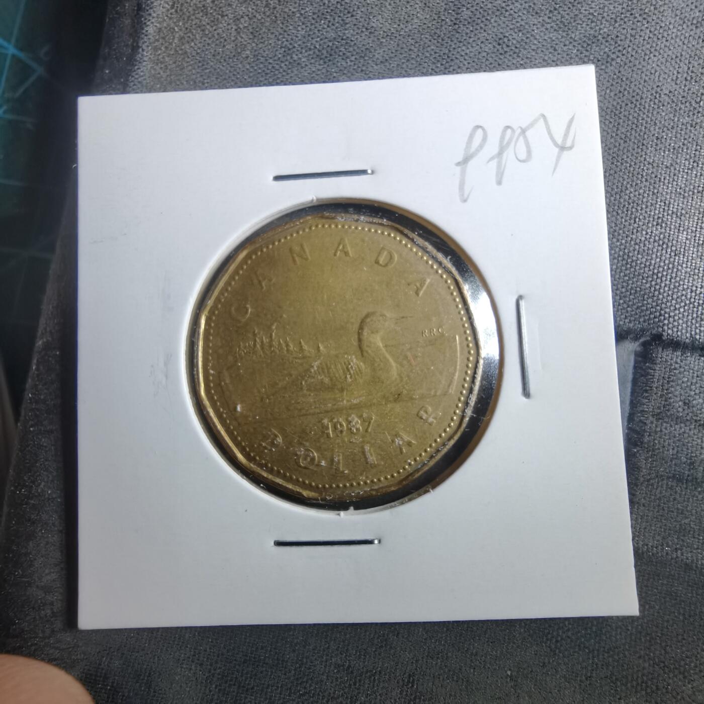 沼泽如烟--第899场 加拿大1987年一元