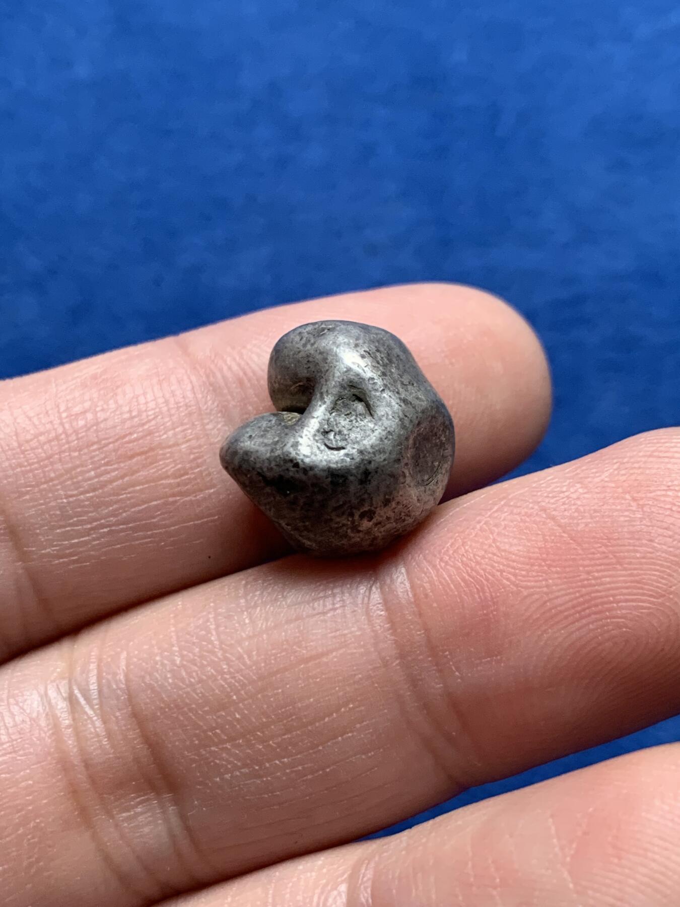 《竞宝斋》第437场 周日，周一2场连拍 （全场包邮） 泰国屁股锭 子弹银 14.4克 细节见图