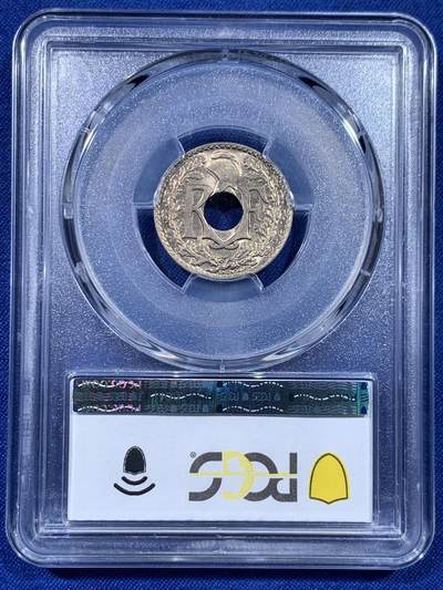 《竞宝斋》第437场 周日，周一2场连拍 （全场包邮） PCGS MS65 法国第三共和国1920年10生丁