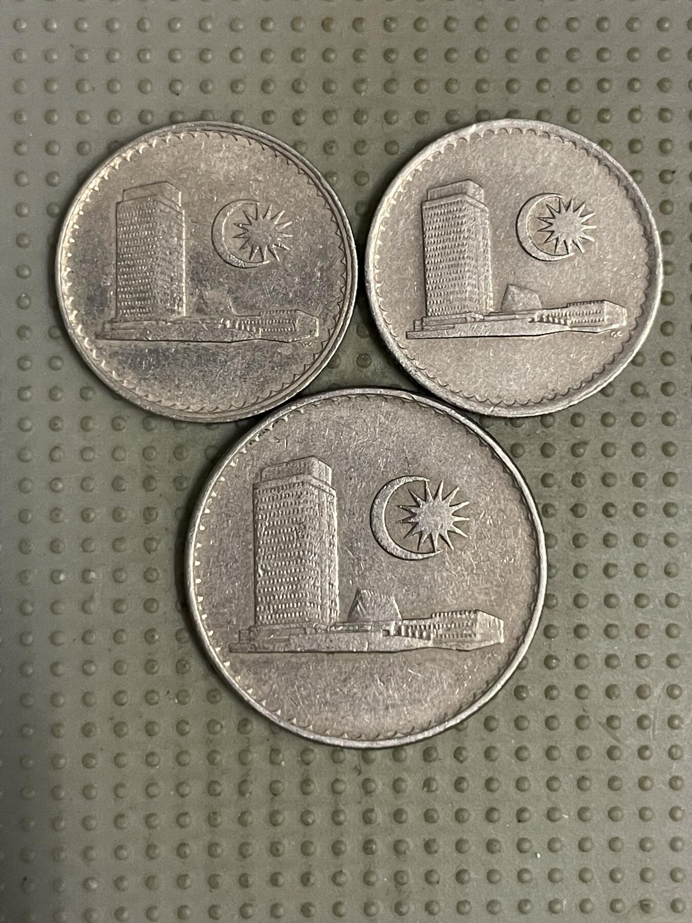 2025年第112场各国散币拍卖（总第112场） 马来西亚大厦版3枚