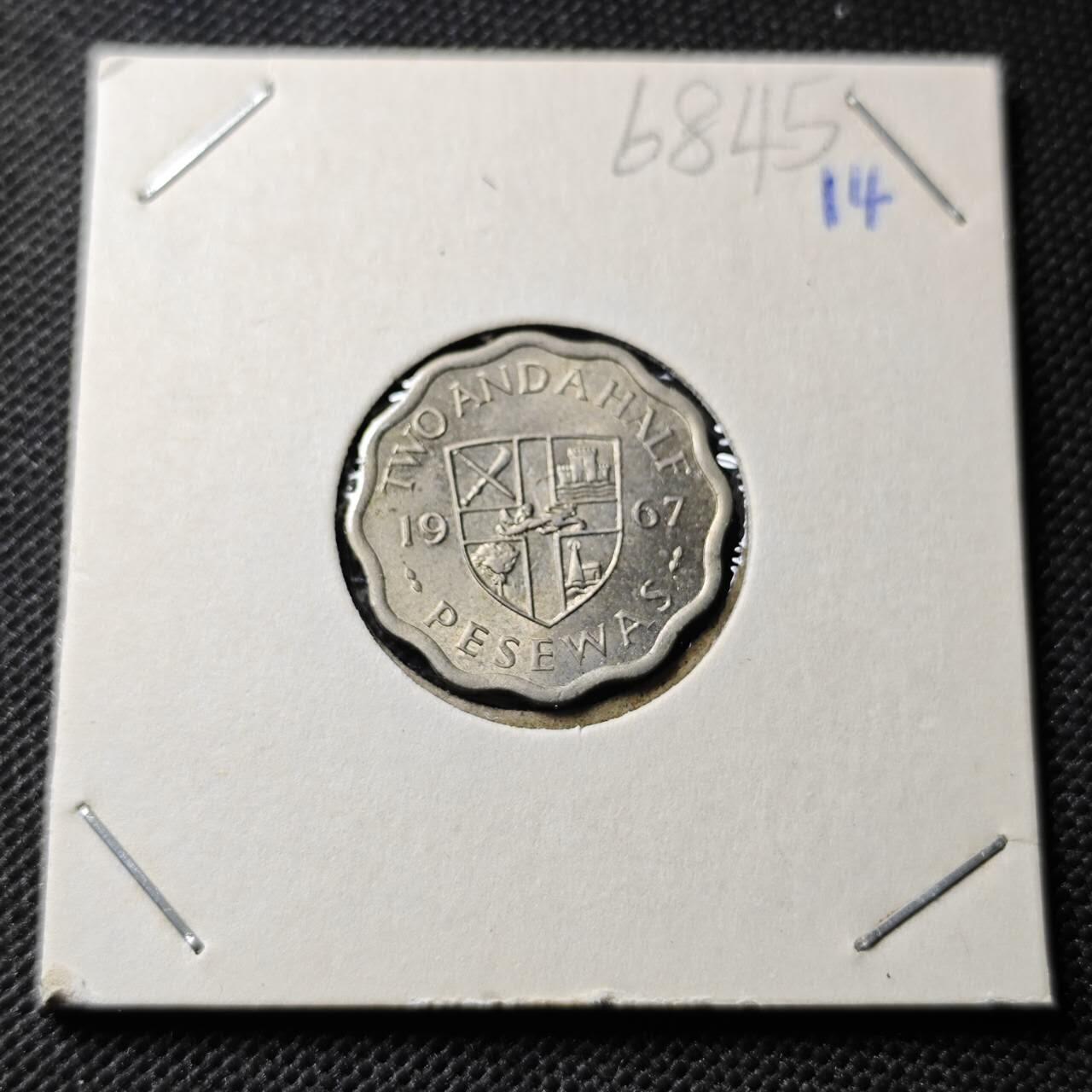 KK钱币收藏小铺  第368场  2月预留时间 周末发货  1967加纳2.5比塞瓦 好品