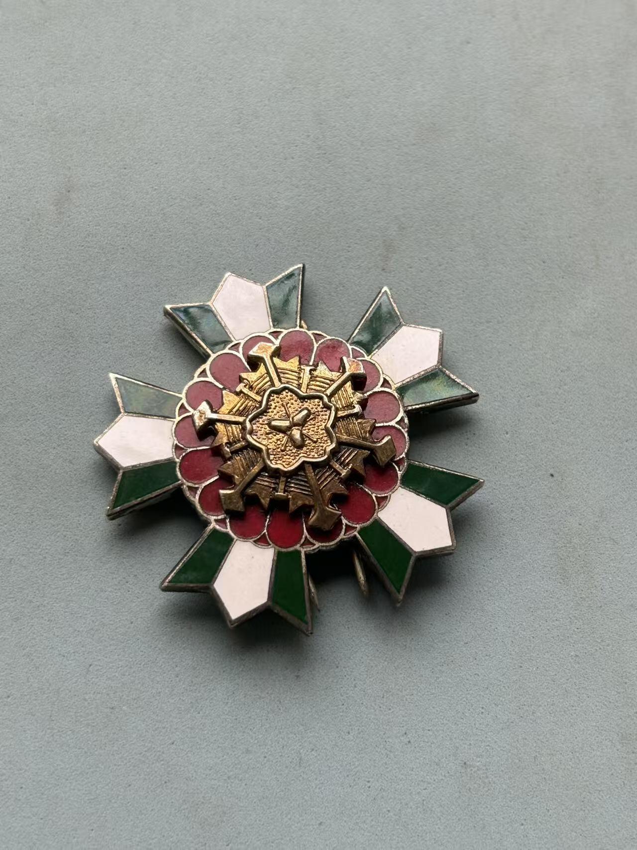 盛世勋华——号角文化勋章邮票专场拍卖第289期 日本消防1968年天皇检阅纪念章