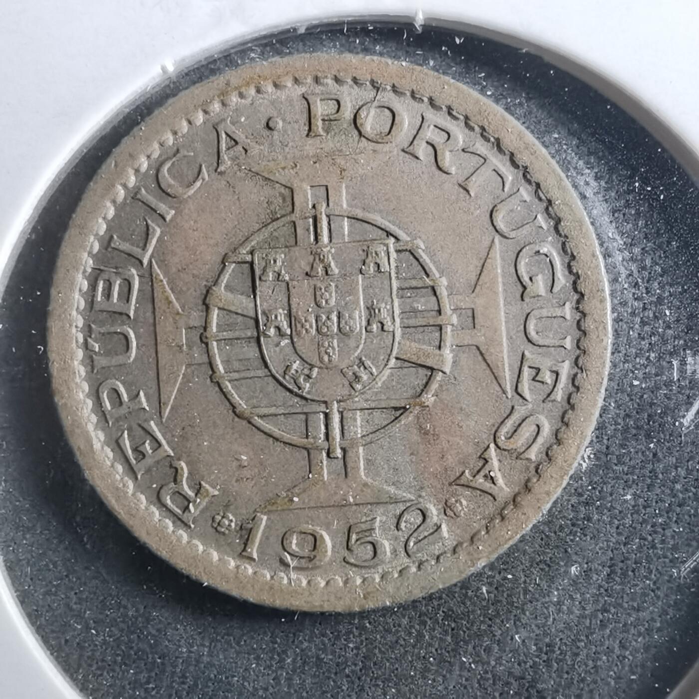 沼泽如烟--第899场 澳门1952年五毫