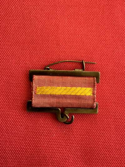 五哥徽章群   11号周二晚上八点4群联拍 - 上挂