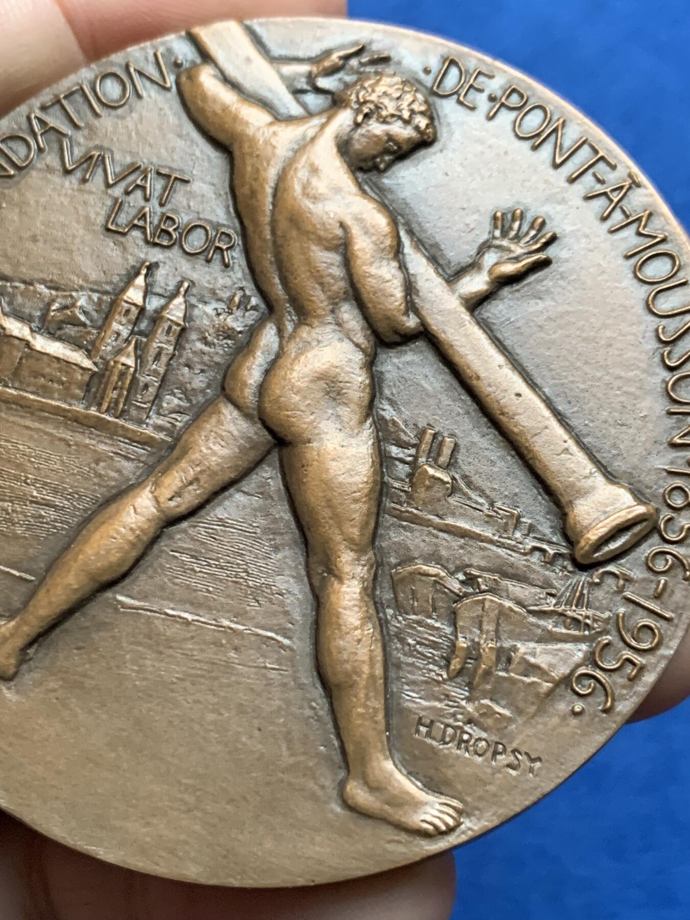 《竞宝斋》第437场 周日，周一2场连拍 （全场包邮） 名家名作 纪念蓬阿穆松市建城100周年大铜章 149克 67.7mm 丰饶角铜标 带盒 背面世界地图漂亮