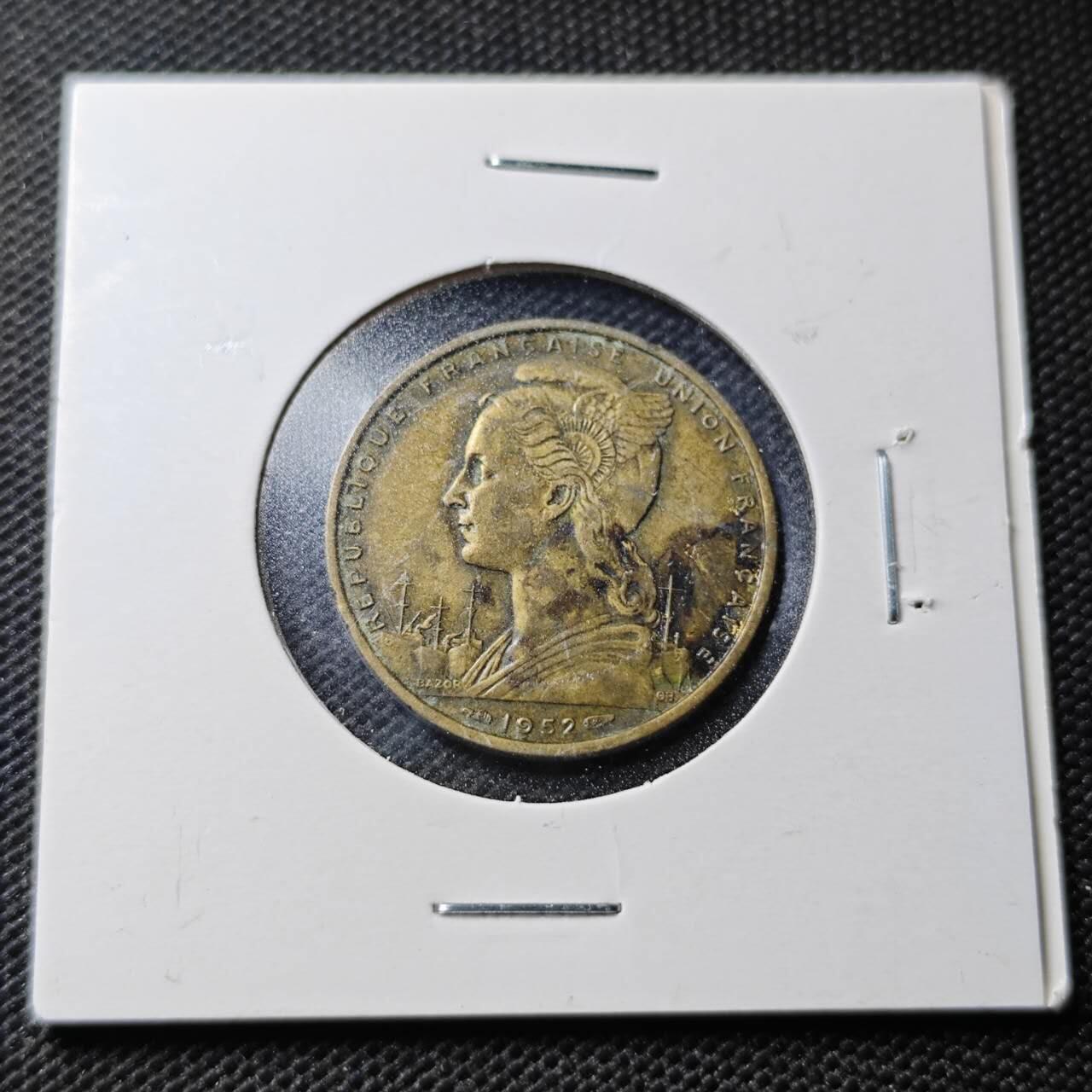 KK钱币收藏小铺  第368场  2月预留时间 周末发货  法属伊萨20法郎铜币