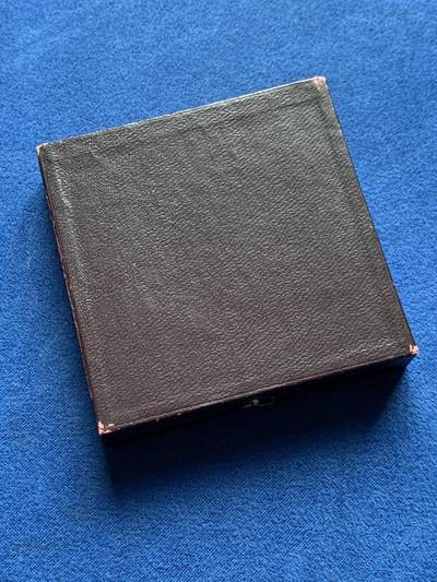 《竞宝斋》第437场 周日，周一2场连拍 （全场包邮） 法国梅斯洛林地区城市纪念铜章 62.7克 49.8mm 丰饶角铜标 带盒 盒子有损