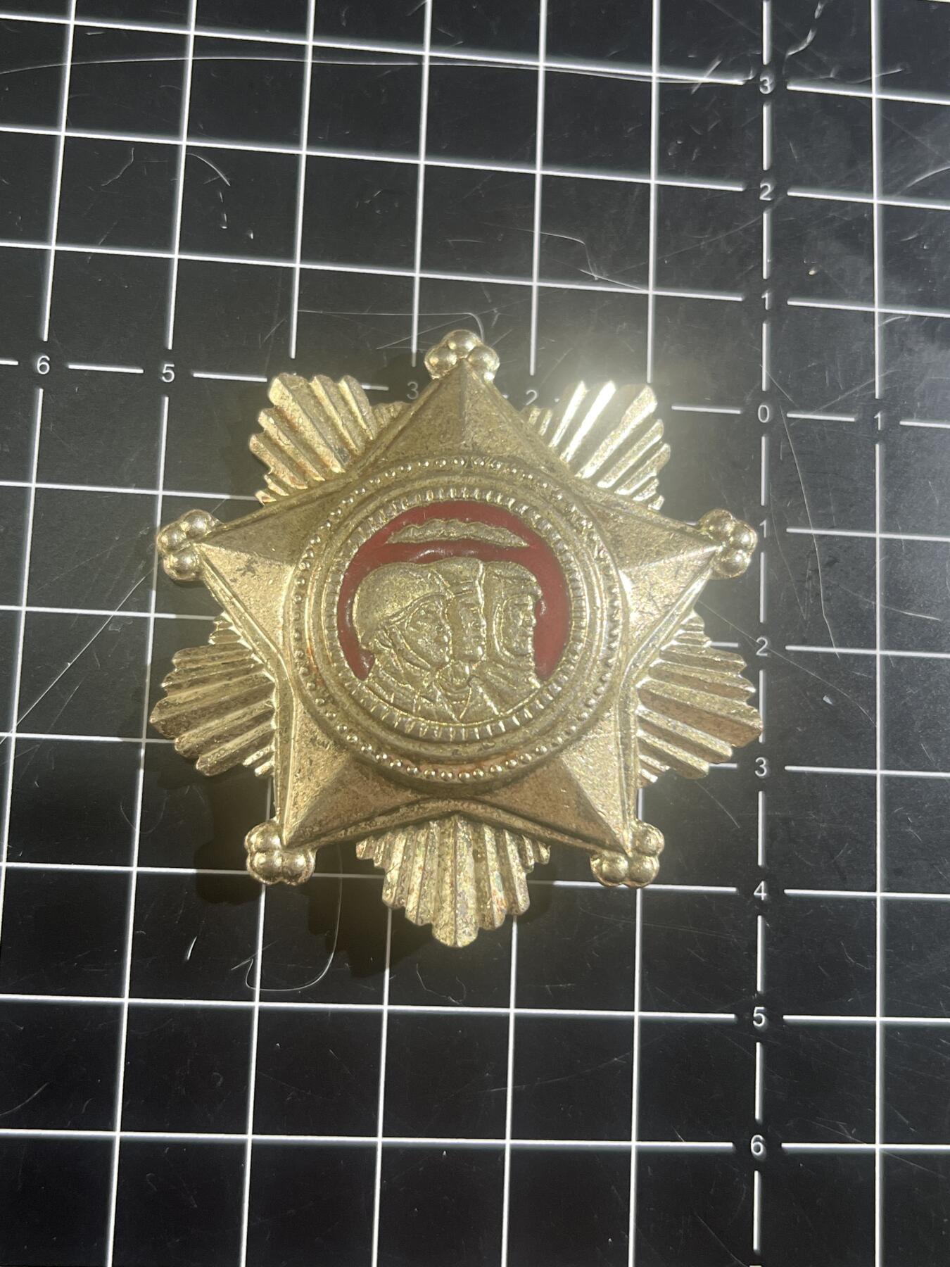 古冰库章牌勋赏收藏第46场拍卖 朝鲜海陆空三军纪念章