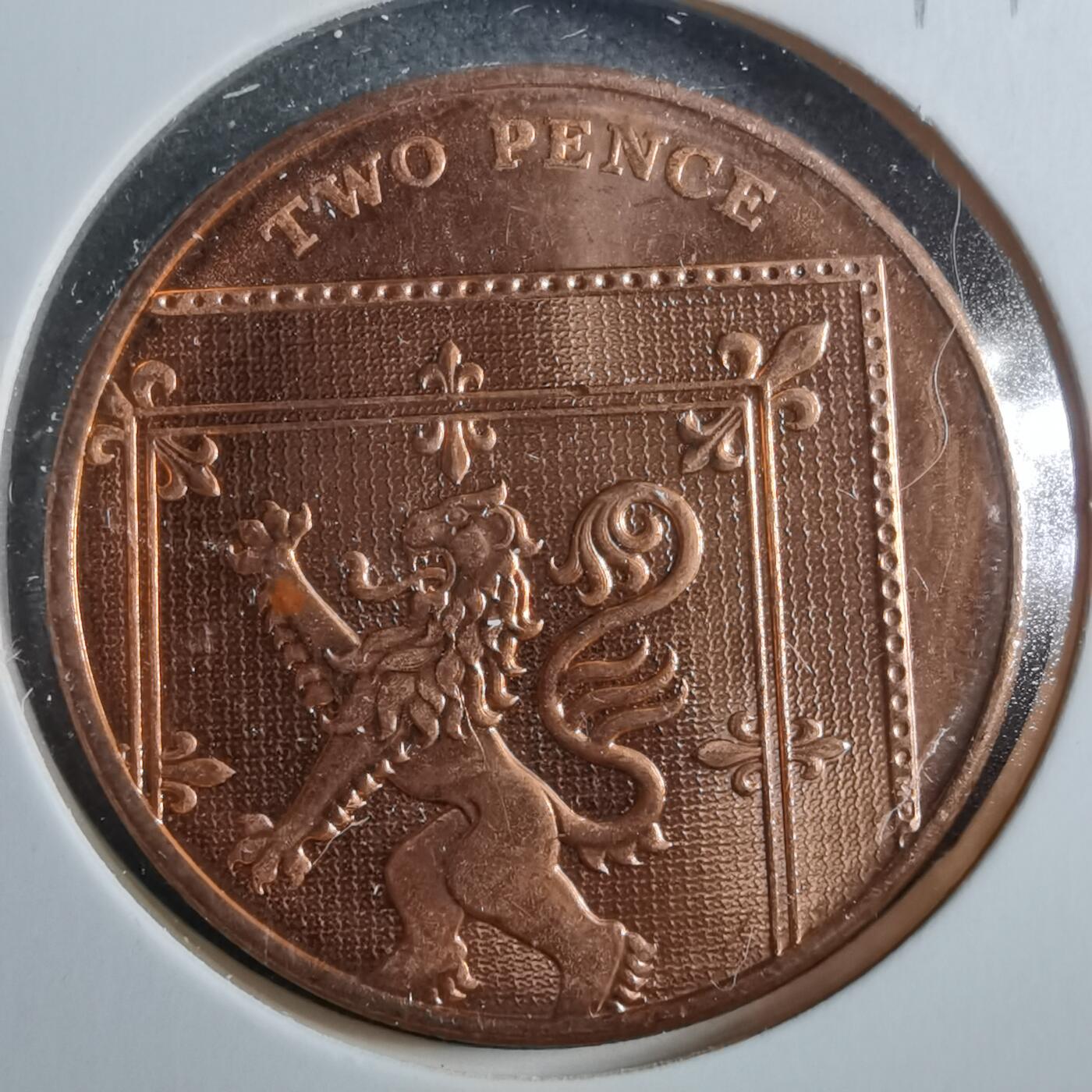 沼泽如烟--第899场 英国2015年2便士