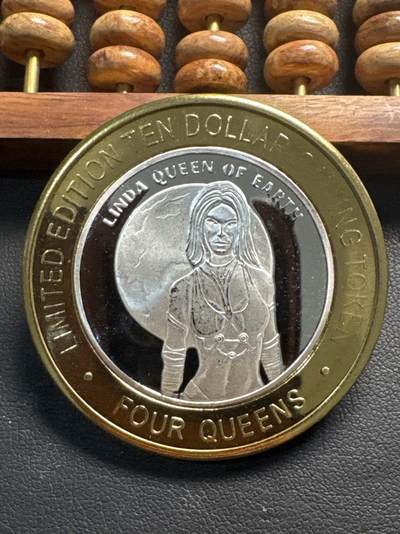 ❤️【币观天下】❤️ 第330期钱币拍卖- 2025.11.14周五晚上6点半场-长期征集拍品 - 美版“土地娘娘"双色银币（美国赌场筹码，重39.8克直径43.3mm,内圆白银约0.6盎司，外环铜镀金）