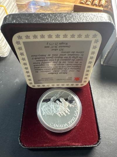 ❤️【币观天下】❤️ 第330期钱币拍卖- 2025.11.14周五晚上6点半场-长期征集拍品 - 加拿大驷马难追银币(重25.15克，含银925，直径36mm，带盒证)